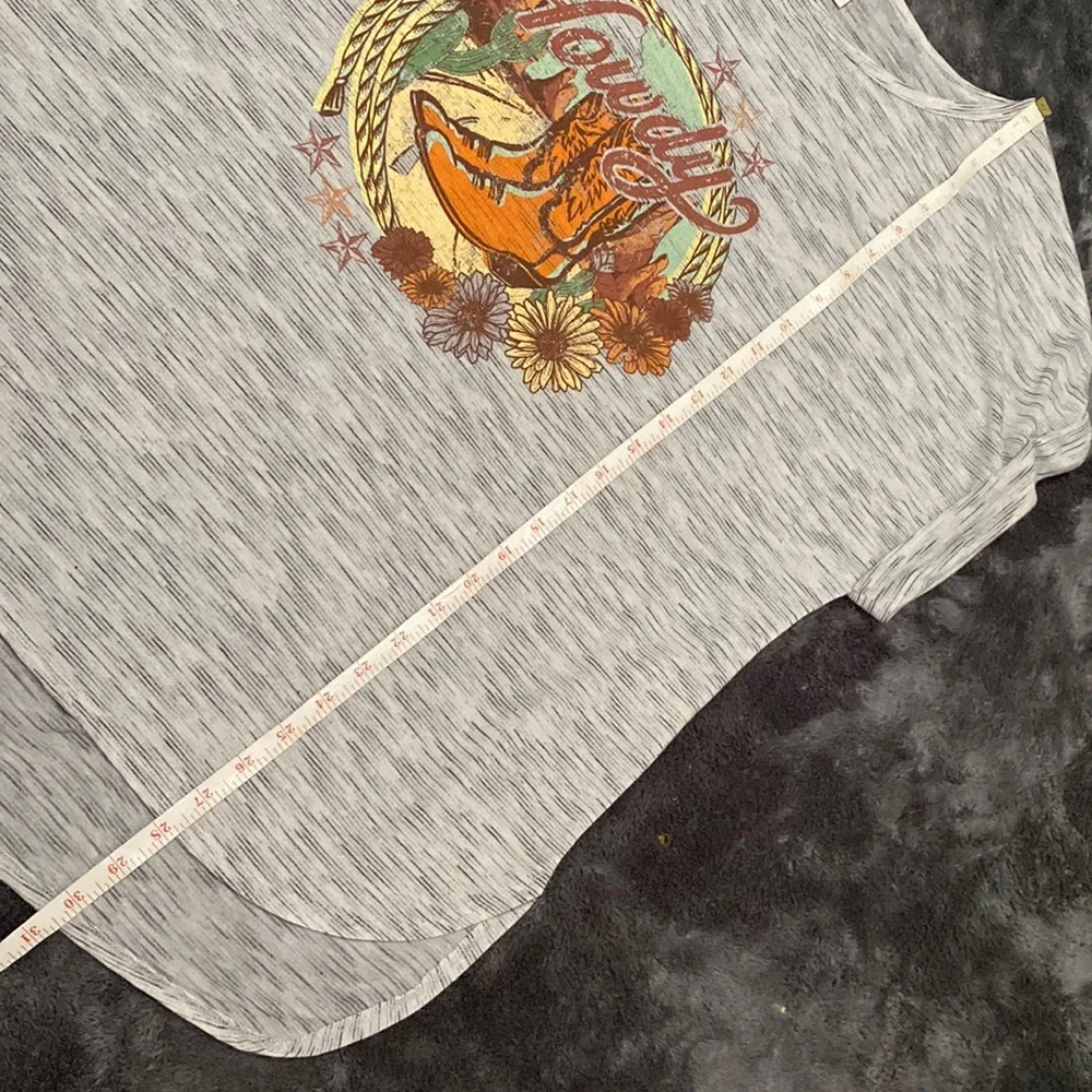 Howdy tee - Picture 3 of 5